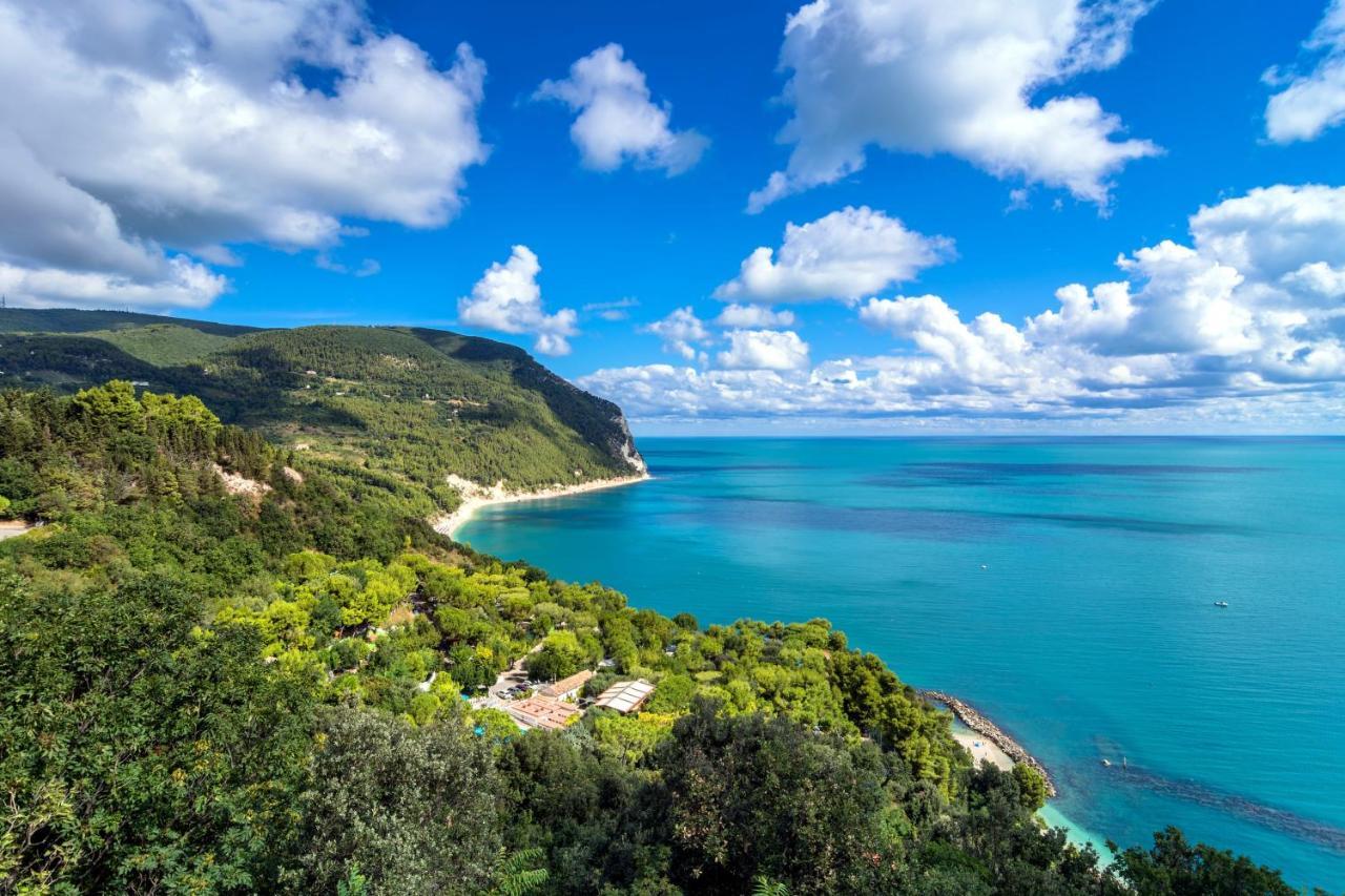 Mare Di Stelle Bed and Breakfast Sirolo Exterior foto